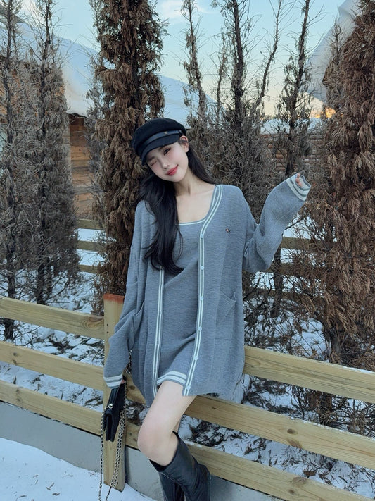 Thom 25fw knitted vest cardigan set