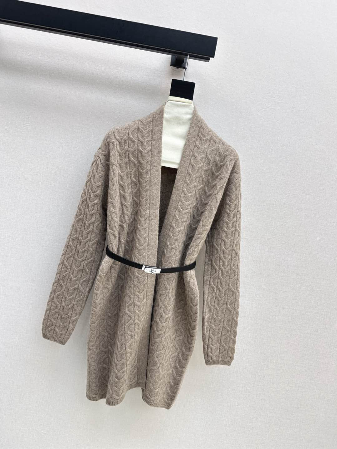 Herm 25fw wool cardigan