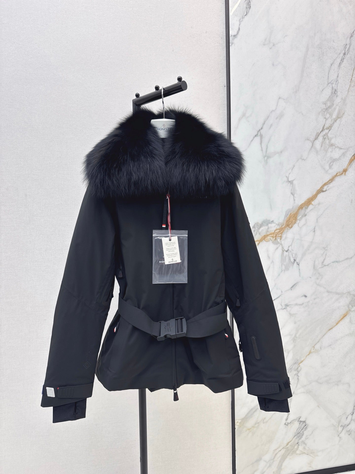Monc 25fw down ski wear