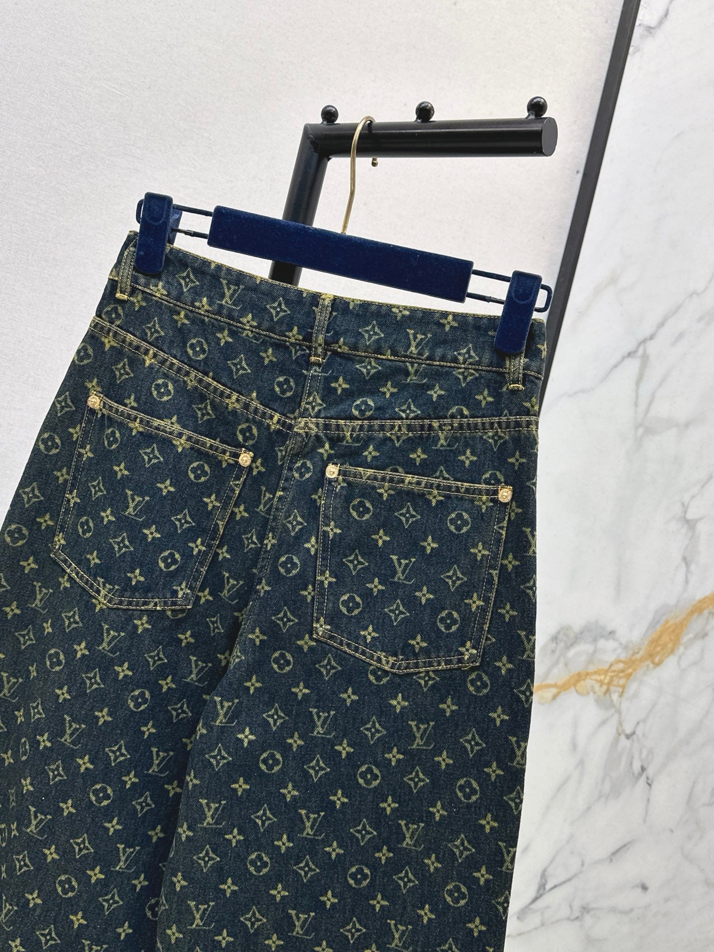 Loui 25fw denim pants
