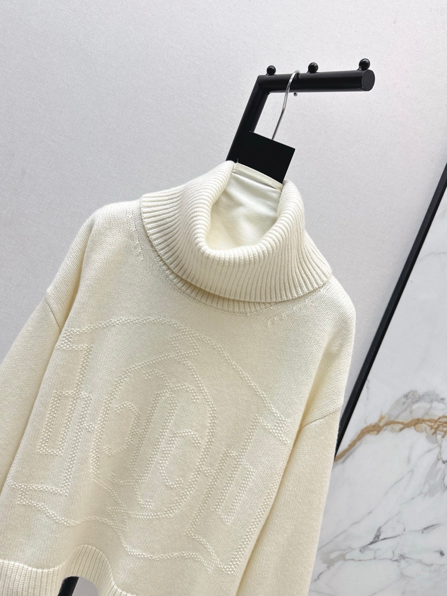 Herm 25fw cashmere sweater