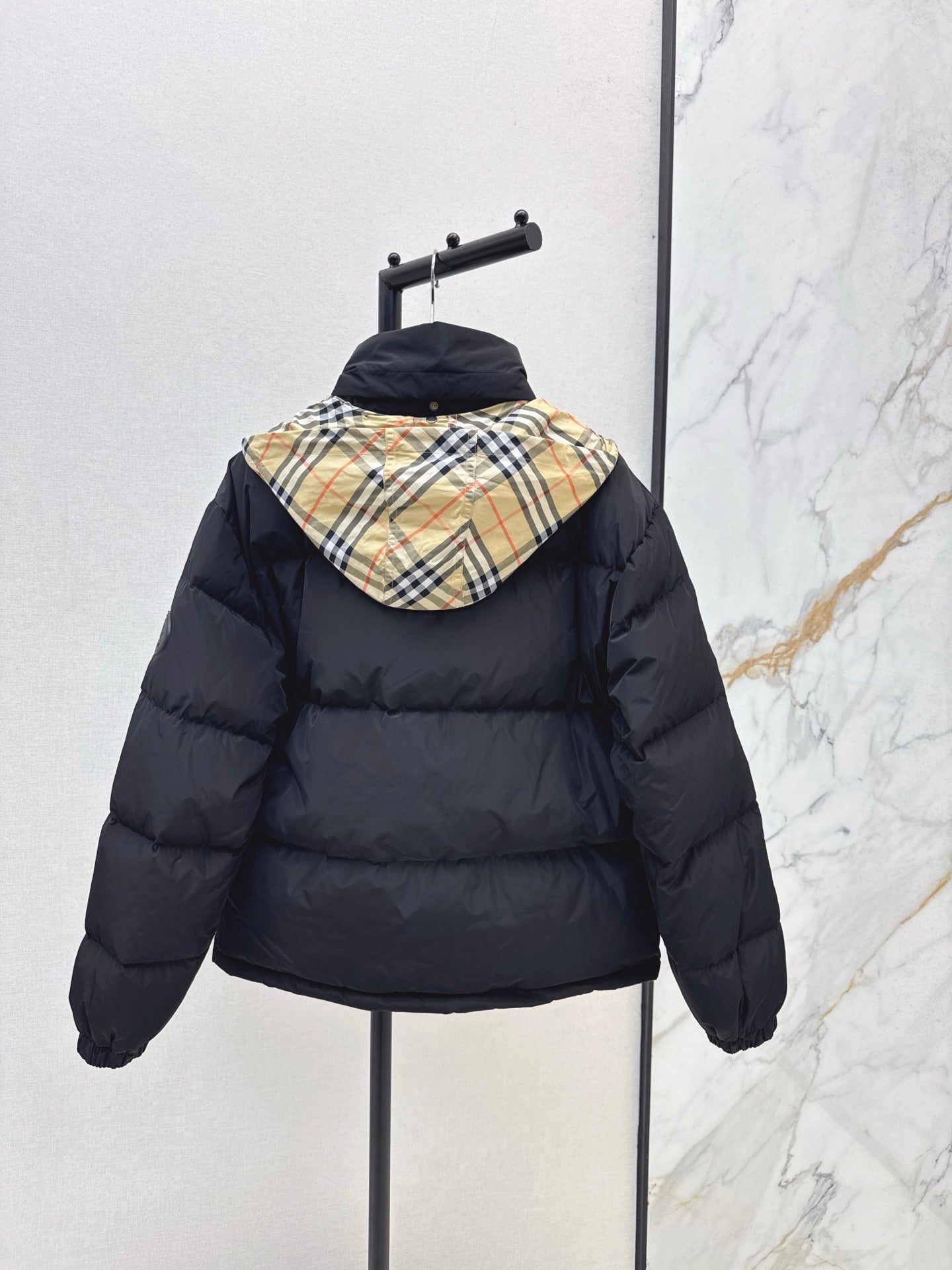 Bur 25fw down jacket