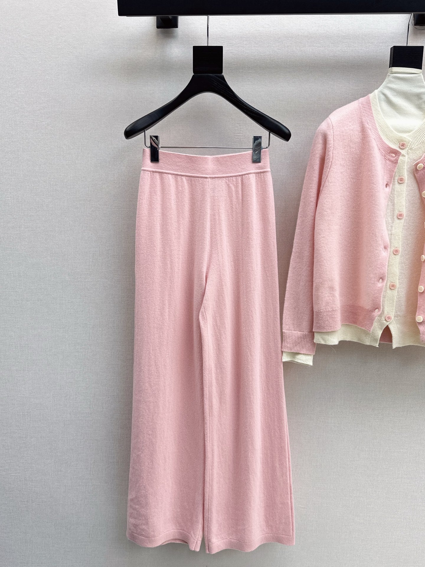 CD 25fw knitted suit