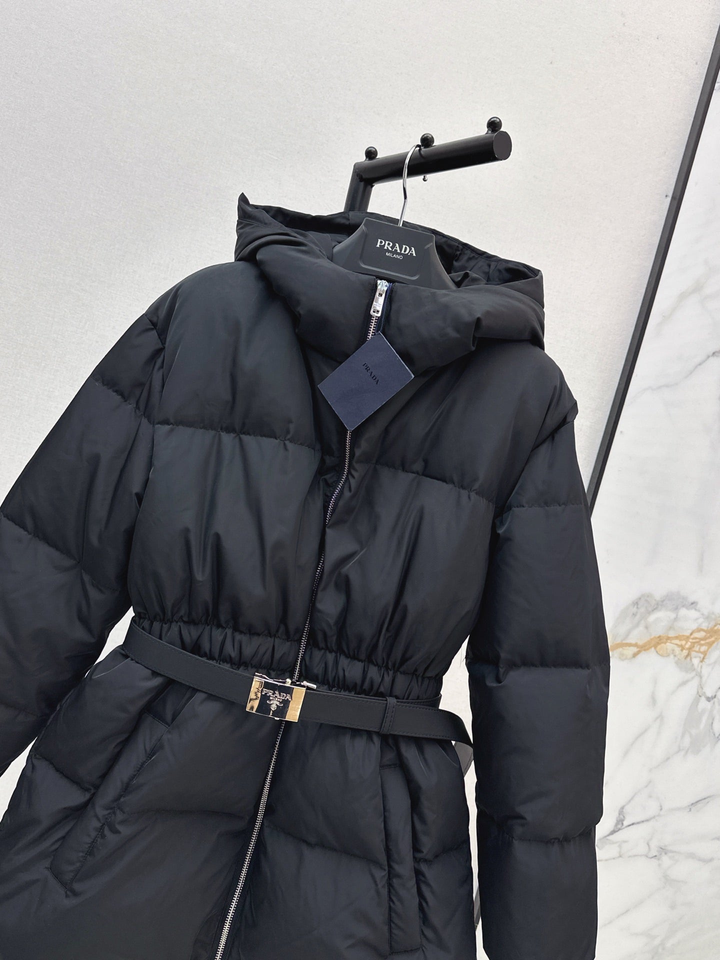 Pra 25fw down jacket