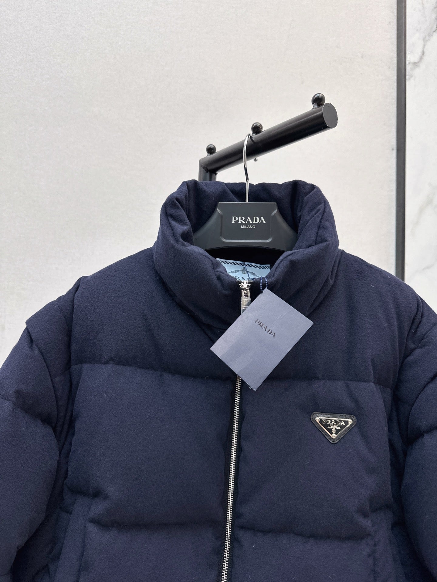 Pra 25fw down jacket