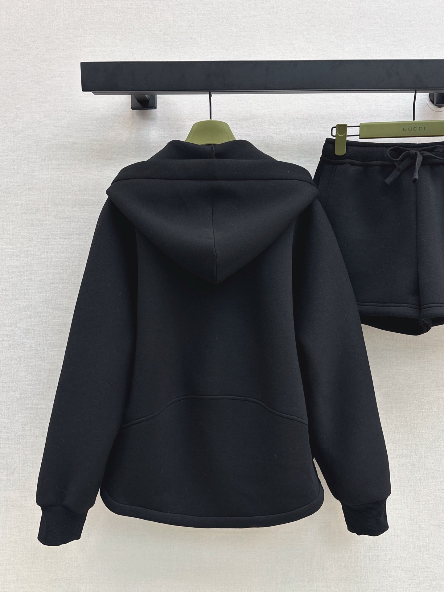 Gucc 25fw tracksuit