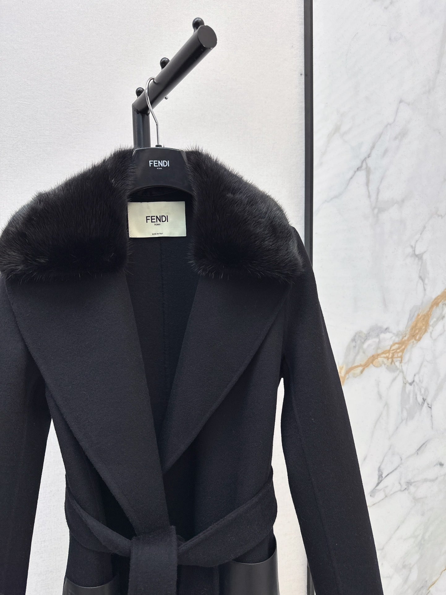 Fend 25fw cashmere jacket