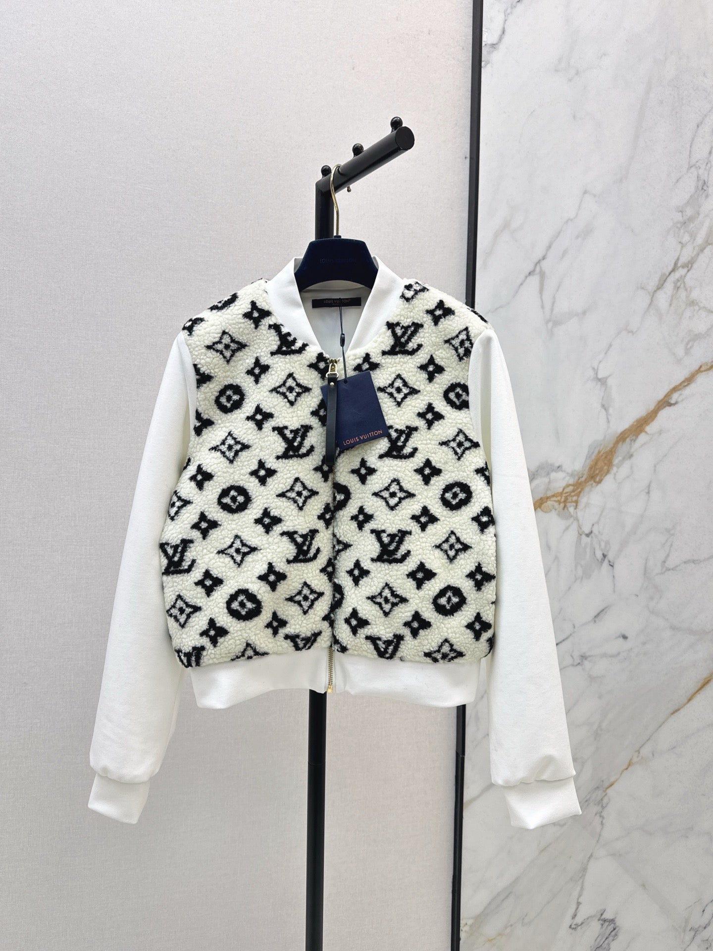Loui 25fw baseball jacket