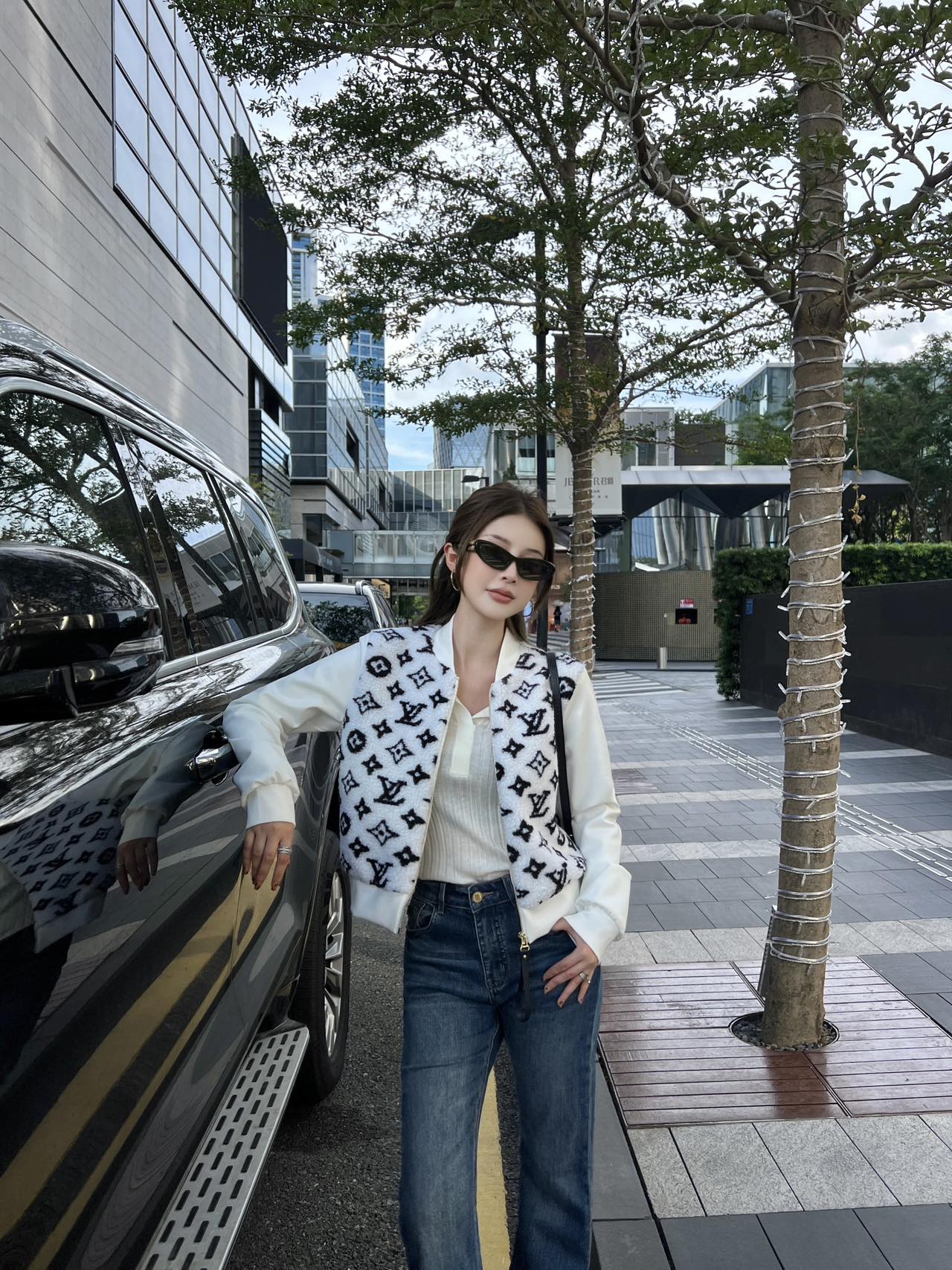 Loui 25fw baseball jacket