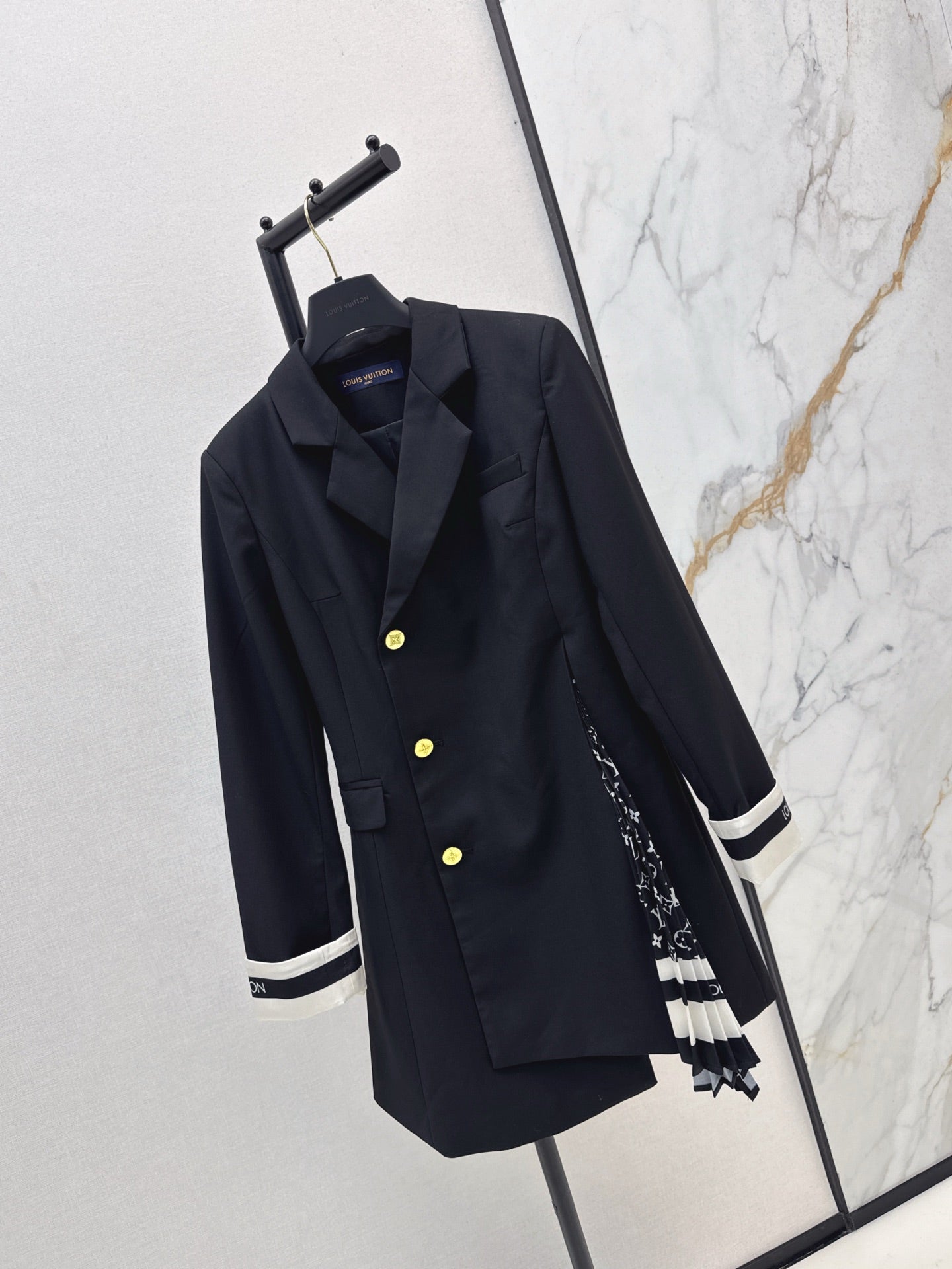 Loui 25fw dress