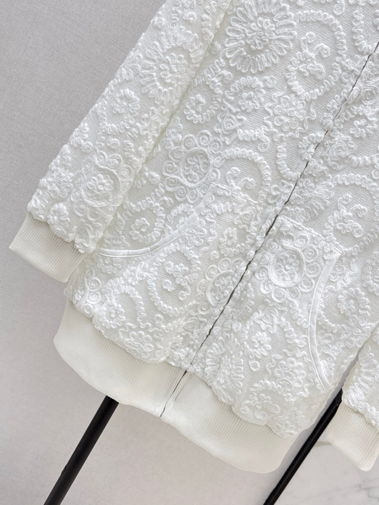 Celi 25fw hooded jacket