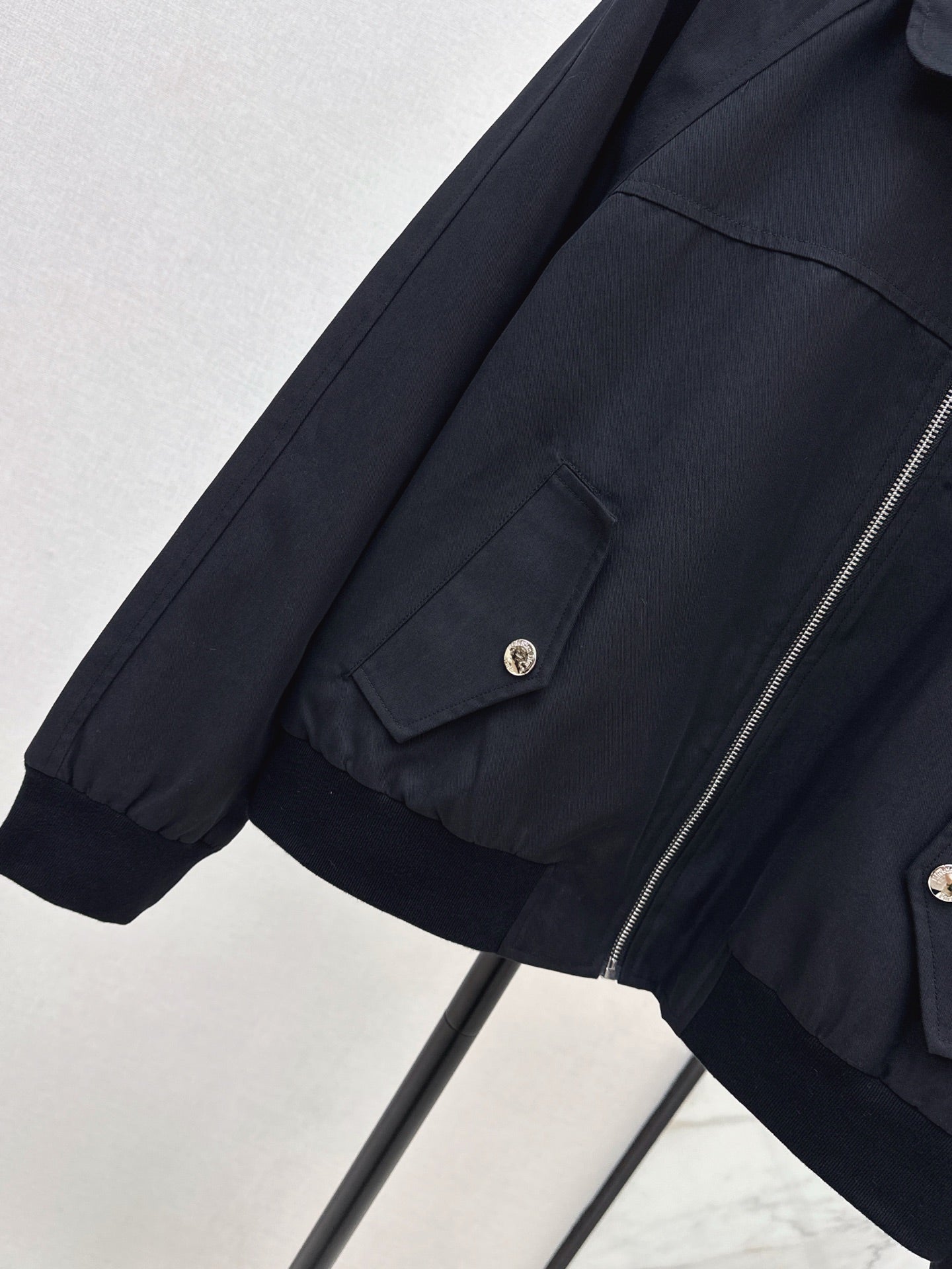 CD 25fw jacket