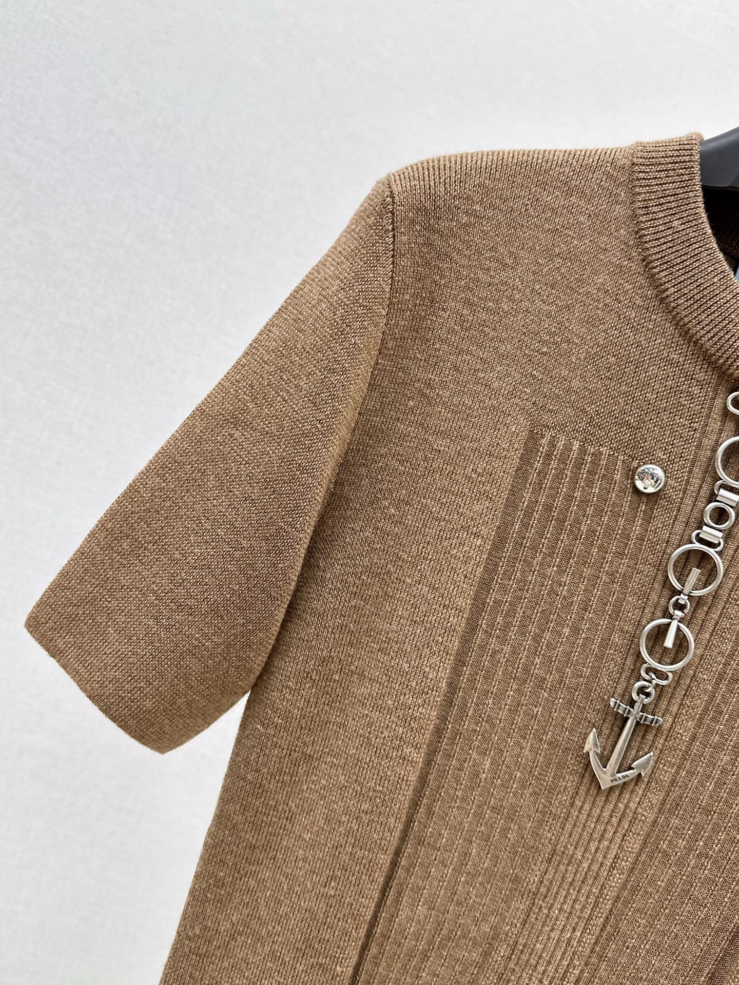 Pra 25fw sweater shirt