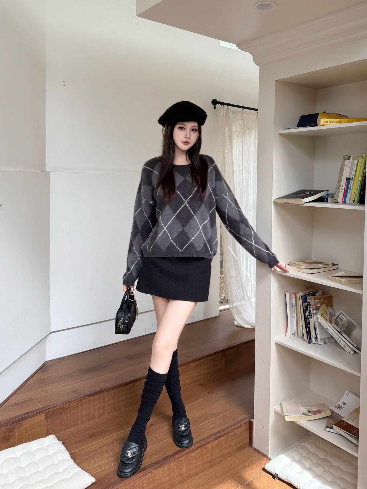 Loro 25fw plaid sweater