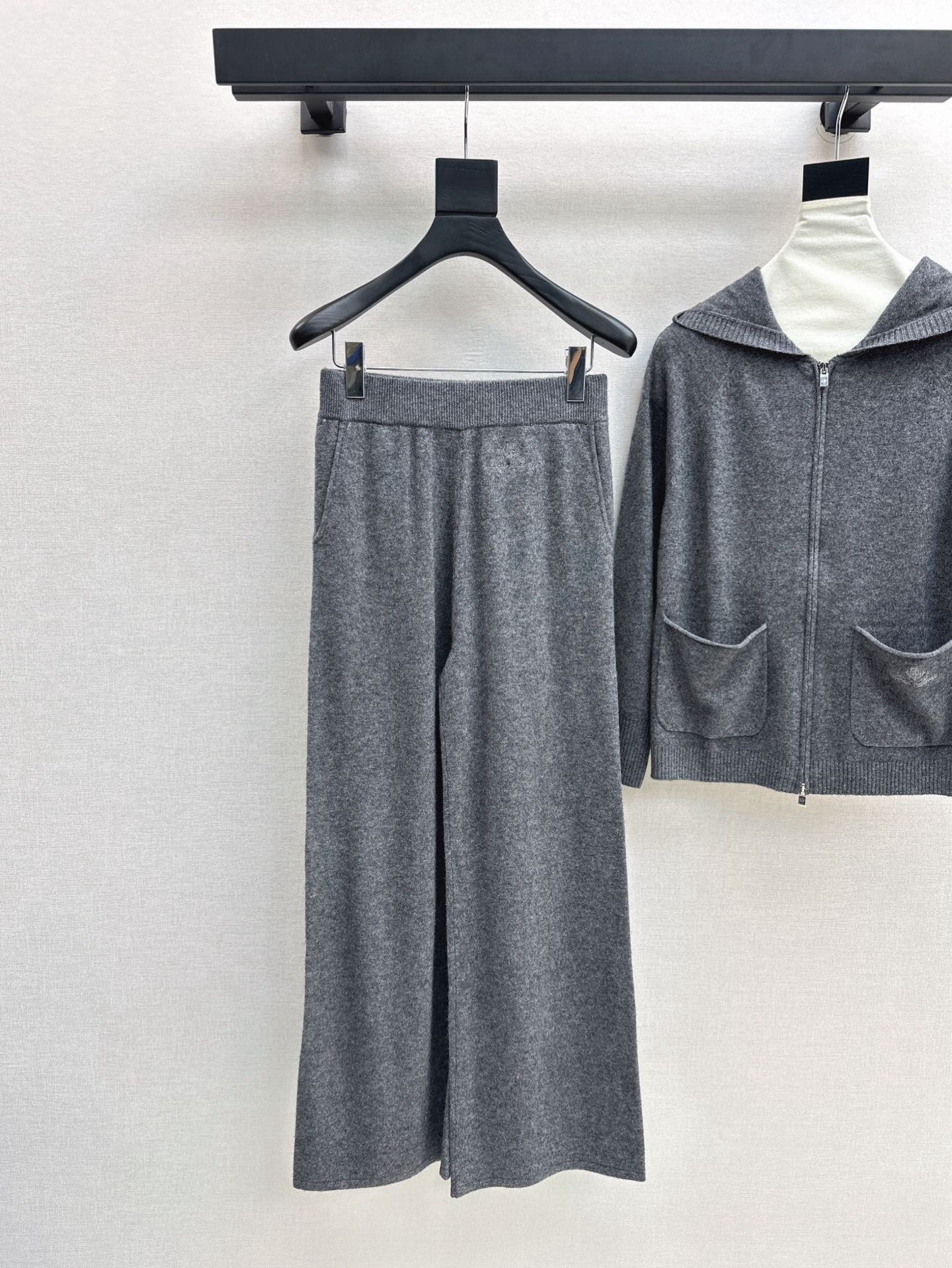 Loro 25fw cashmere suit