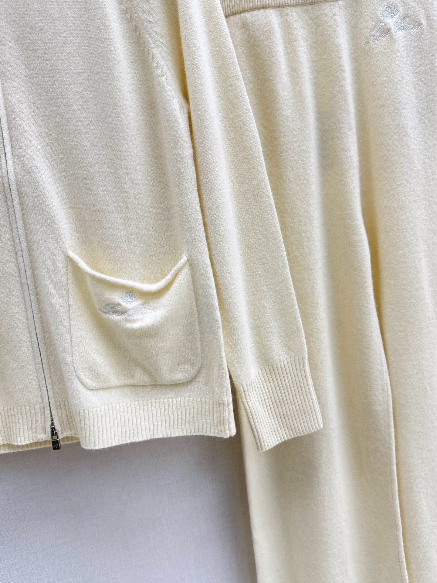 Loro 25fw cashmere suit