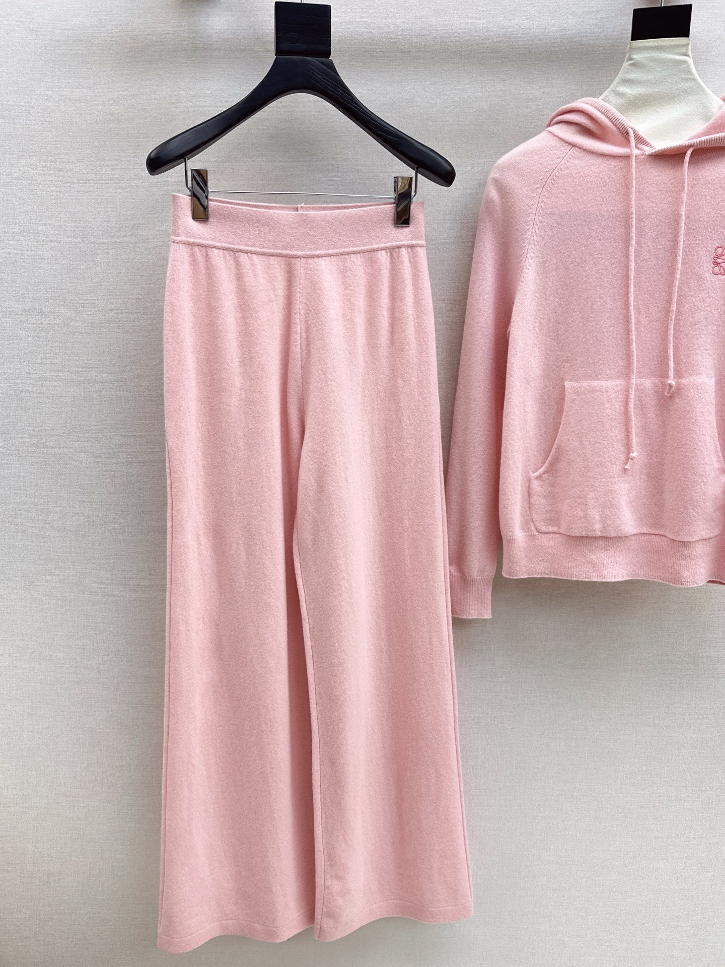 Loe 25fw knitting suit