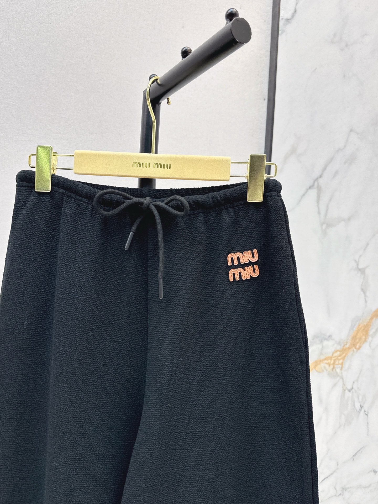 Miu 25fw sweatpants
