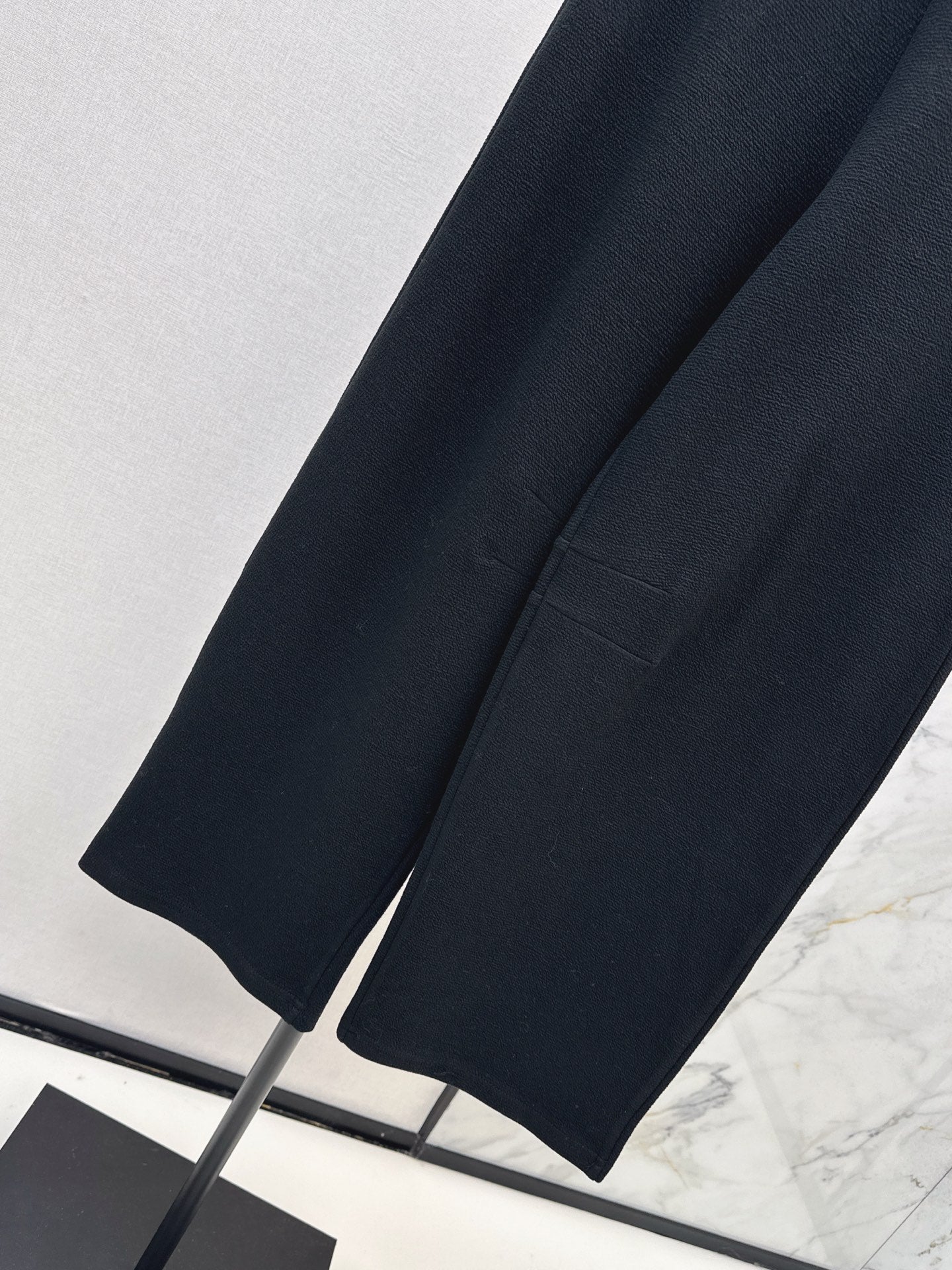 Miu 25fw sweatpants