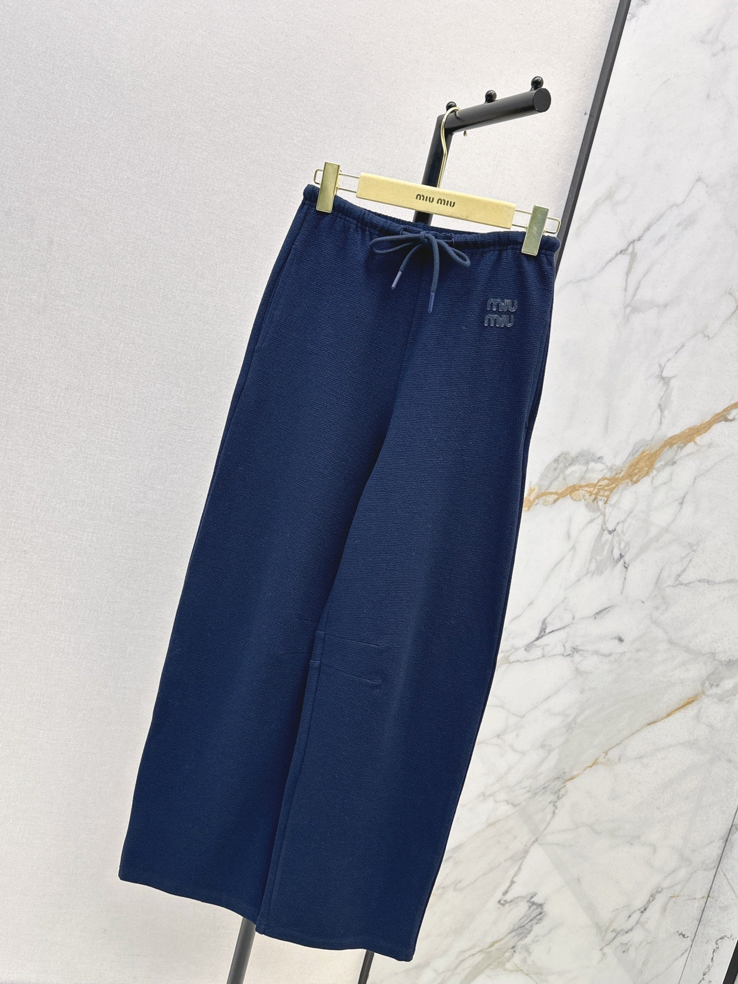 Miu 25fw sweatpants