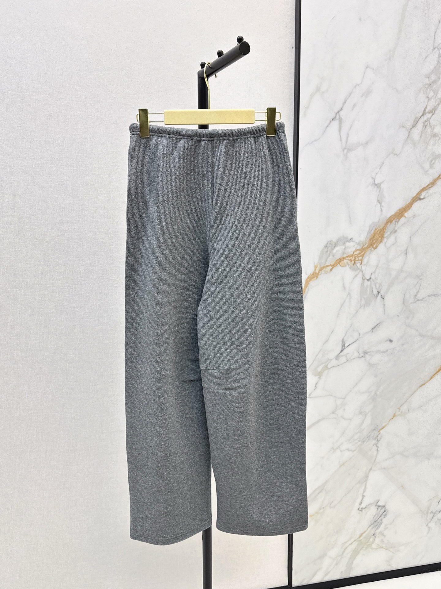 Miu 25fw sweatpants