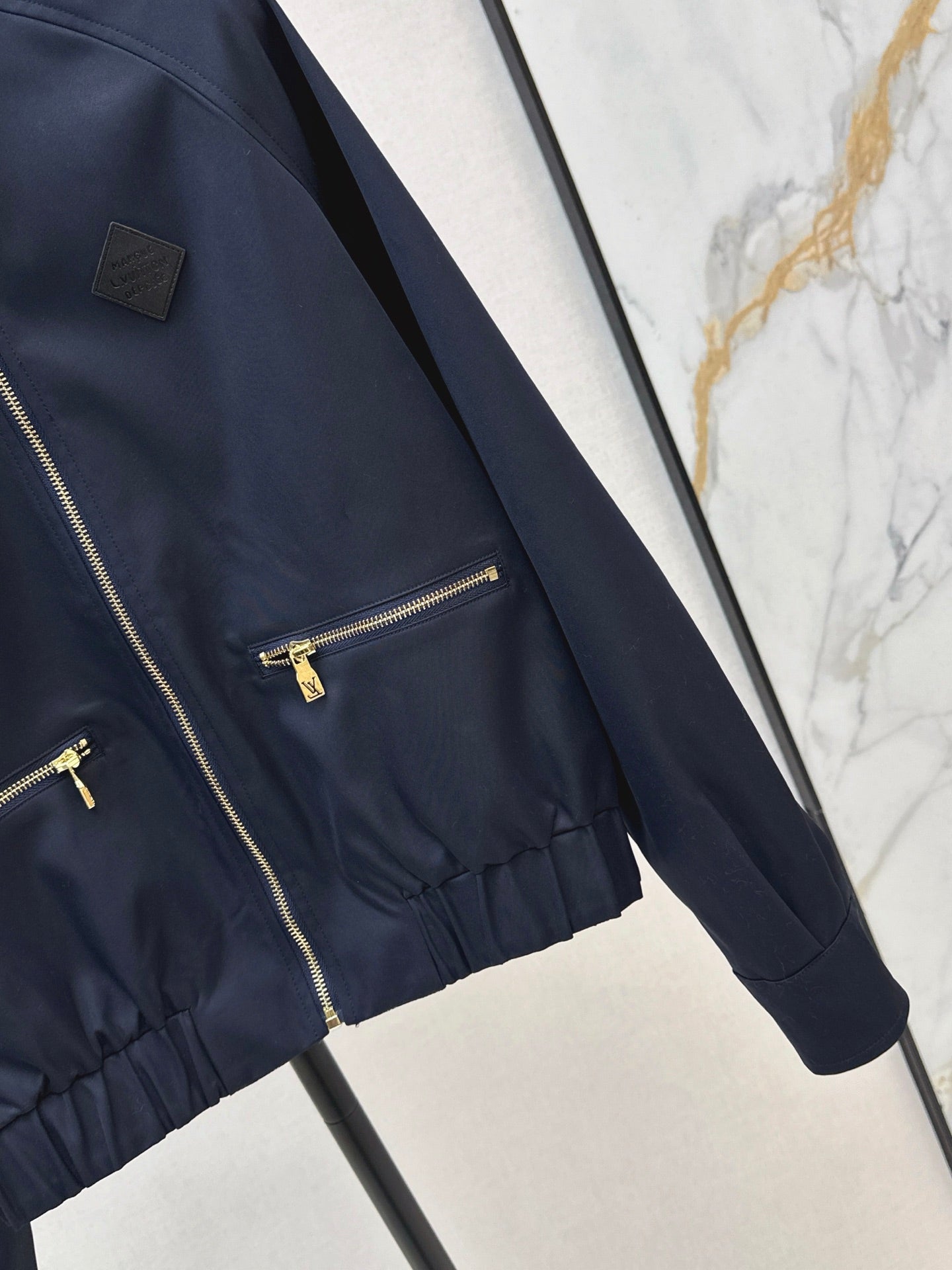 Loui 25fw reversible jacket