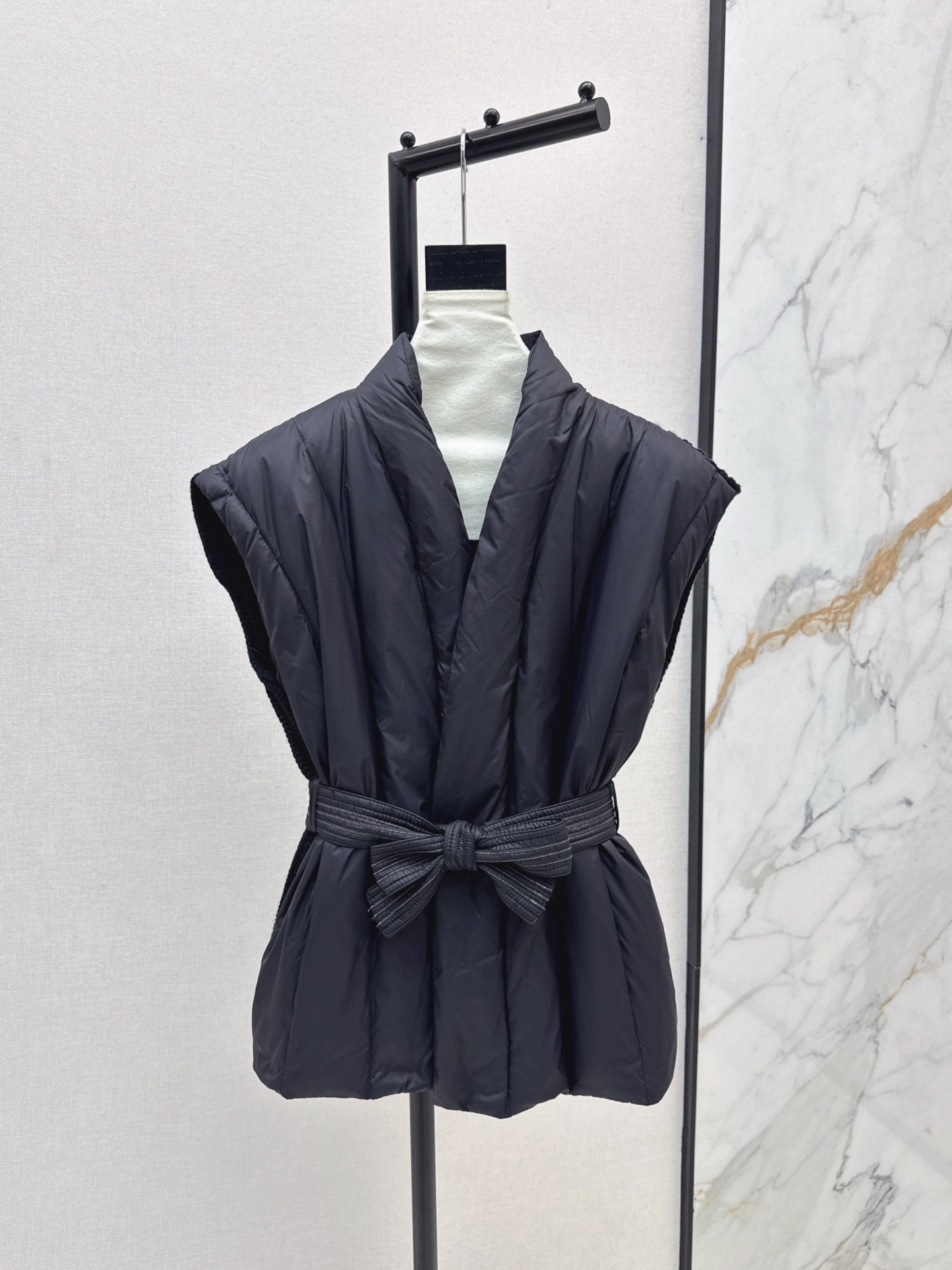 Max 25fw down vest
