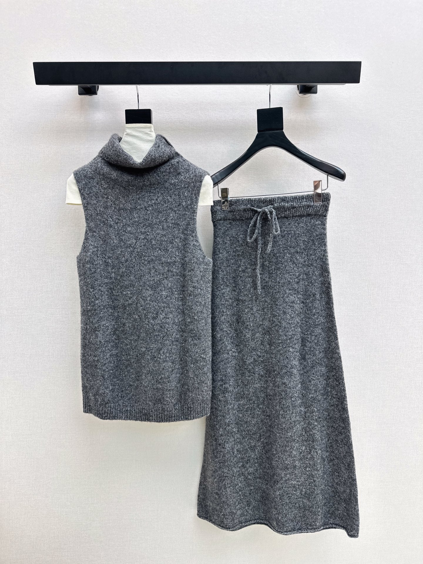 Loro 25fw sweater skirt set