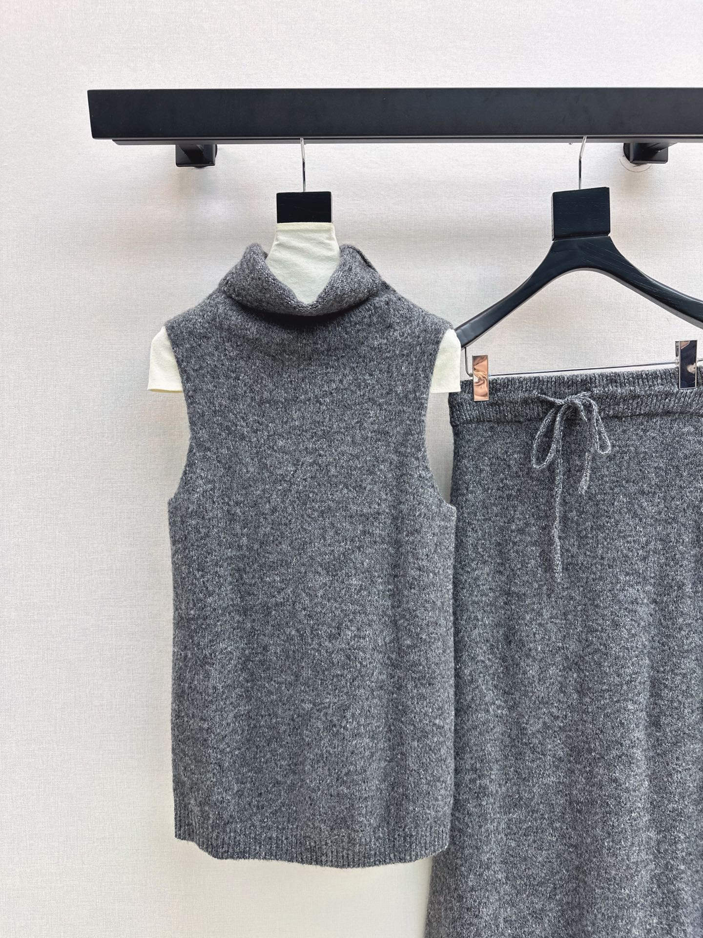 Loro 25fw sweater skirt set