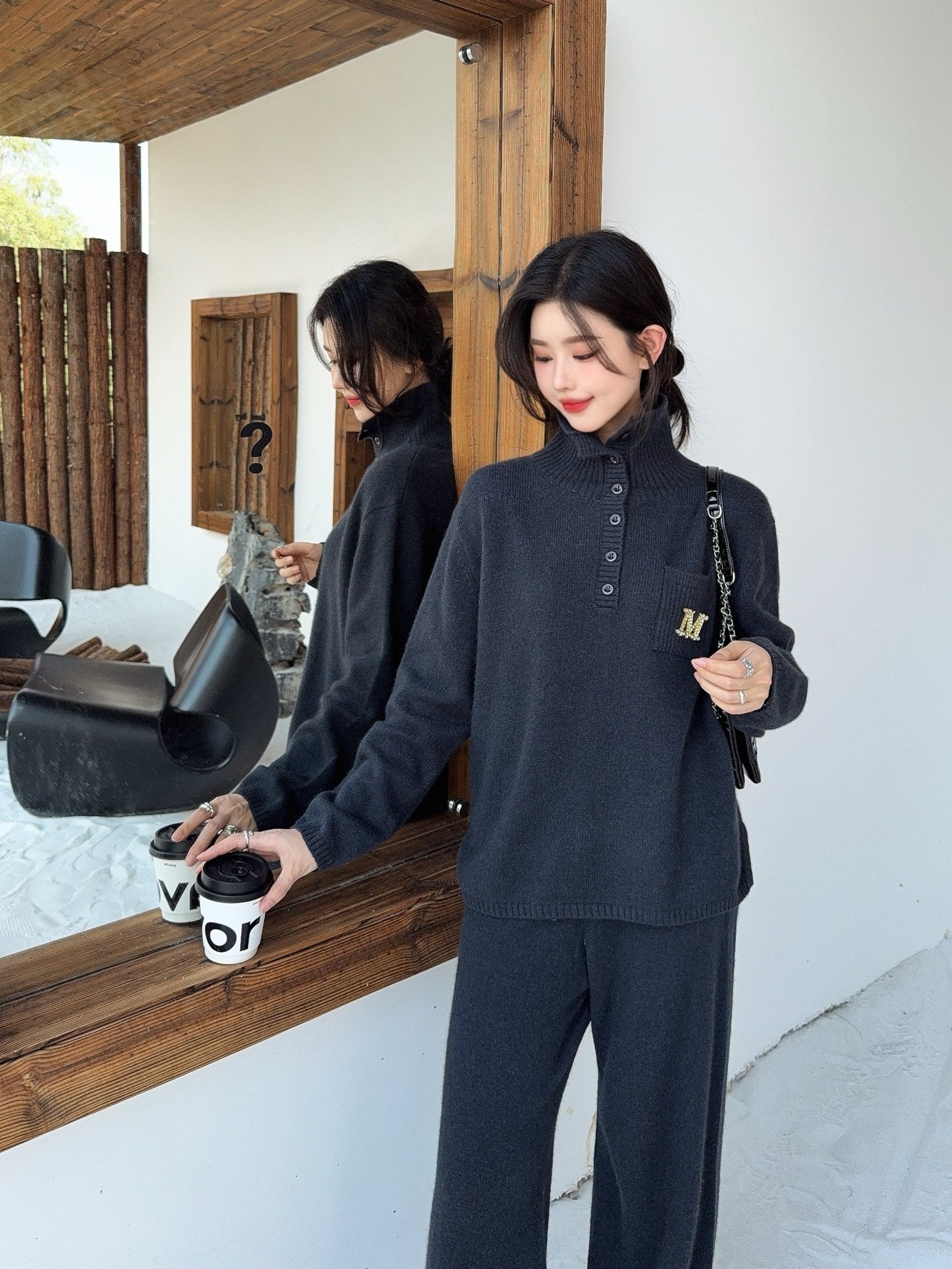 Max 25fw knitted suit