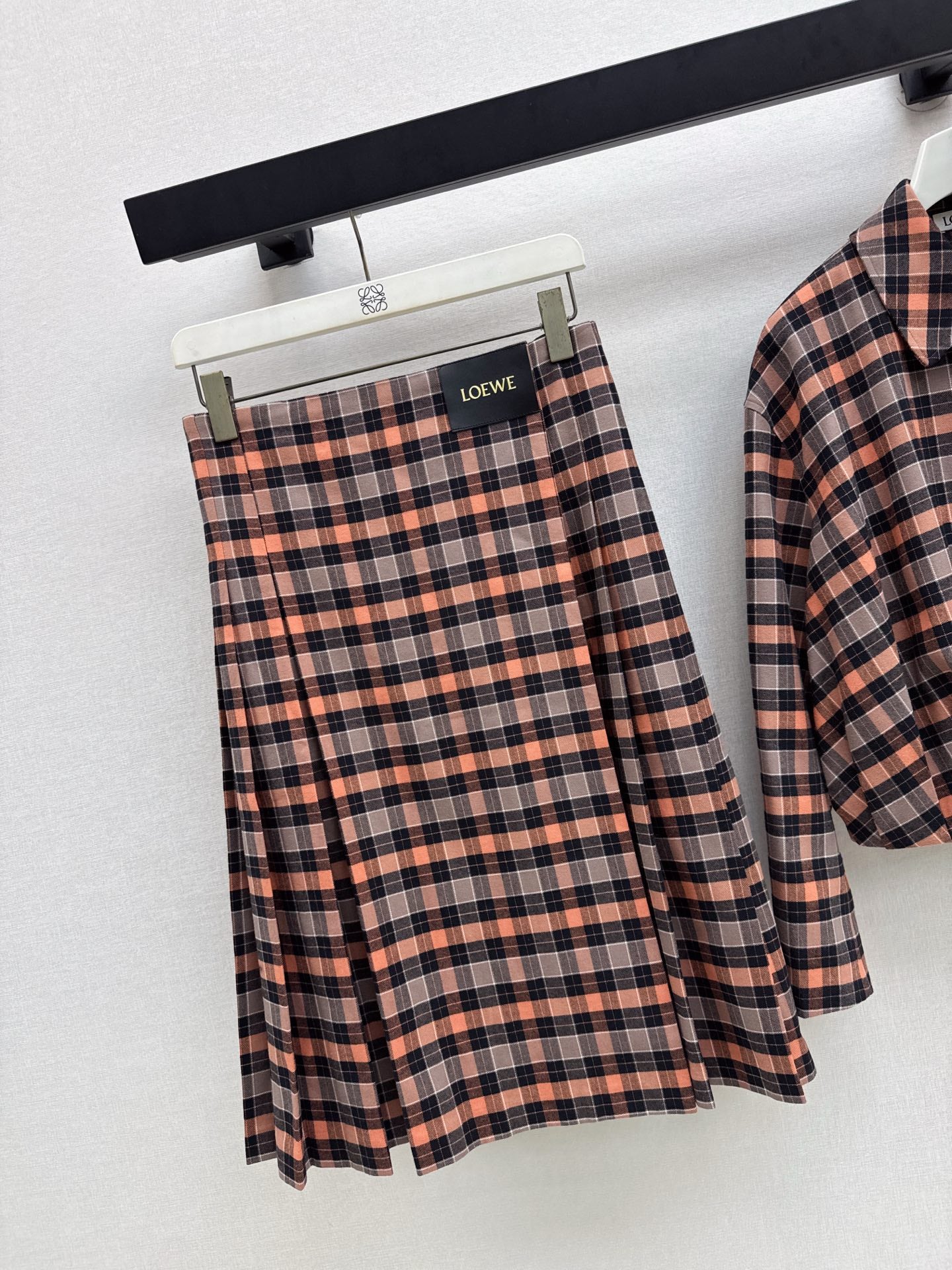 Loe 25fw plaid skirt