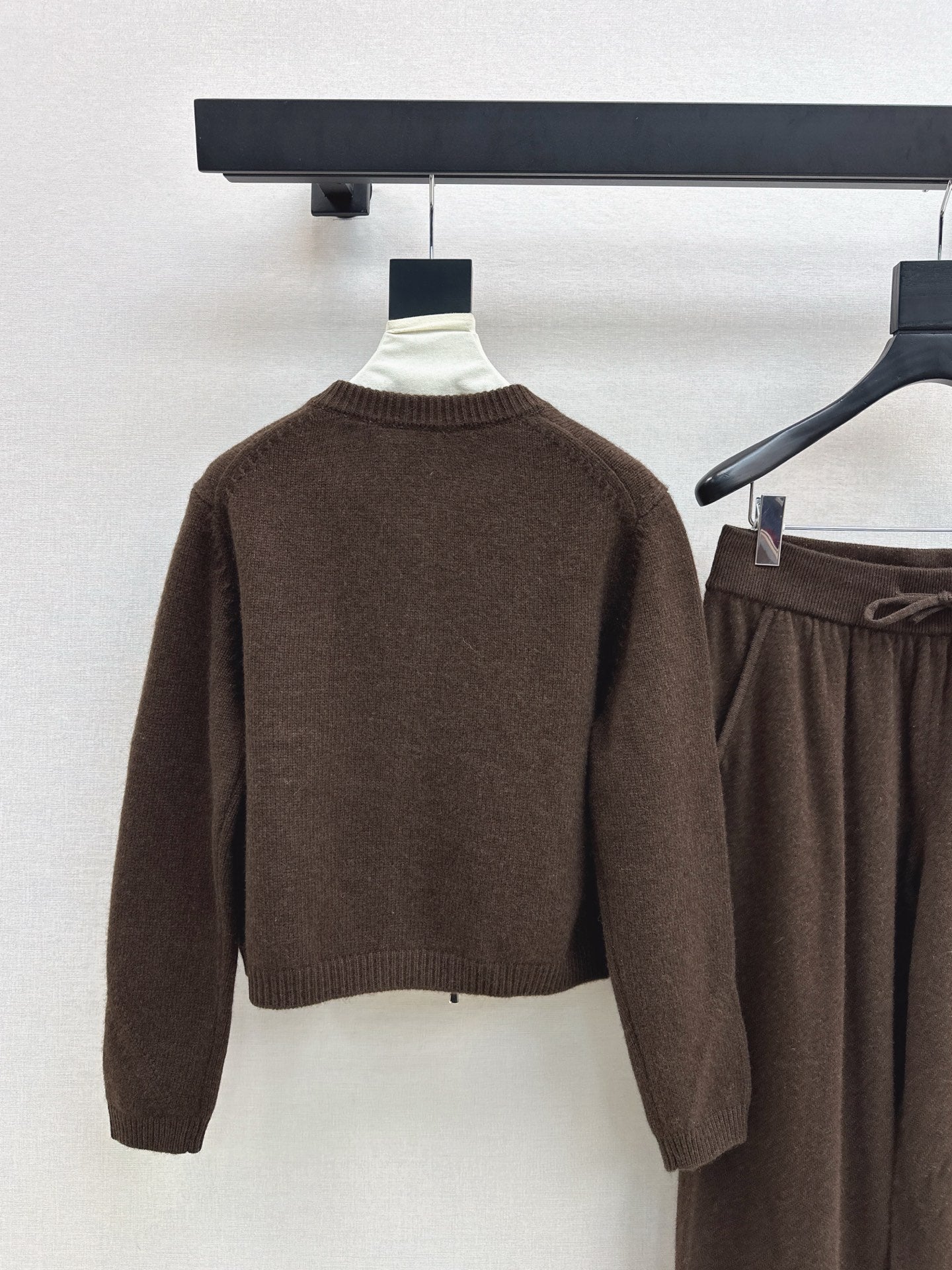 Loro 25fw knitted suit