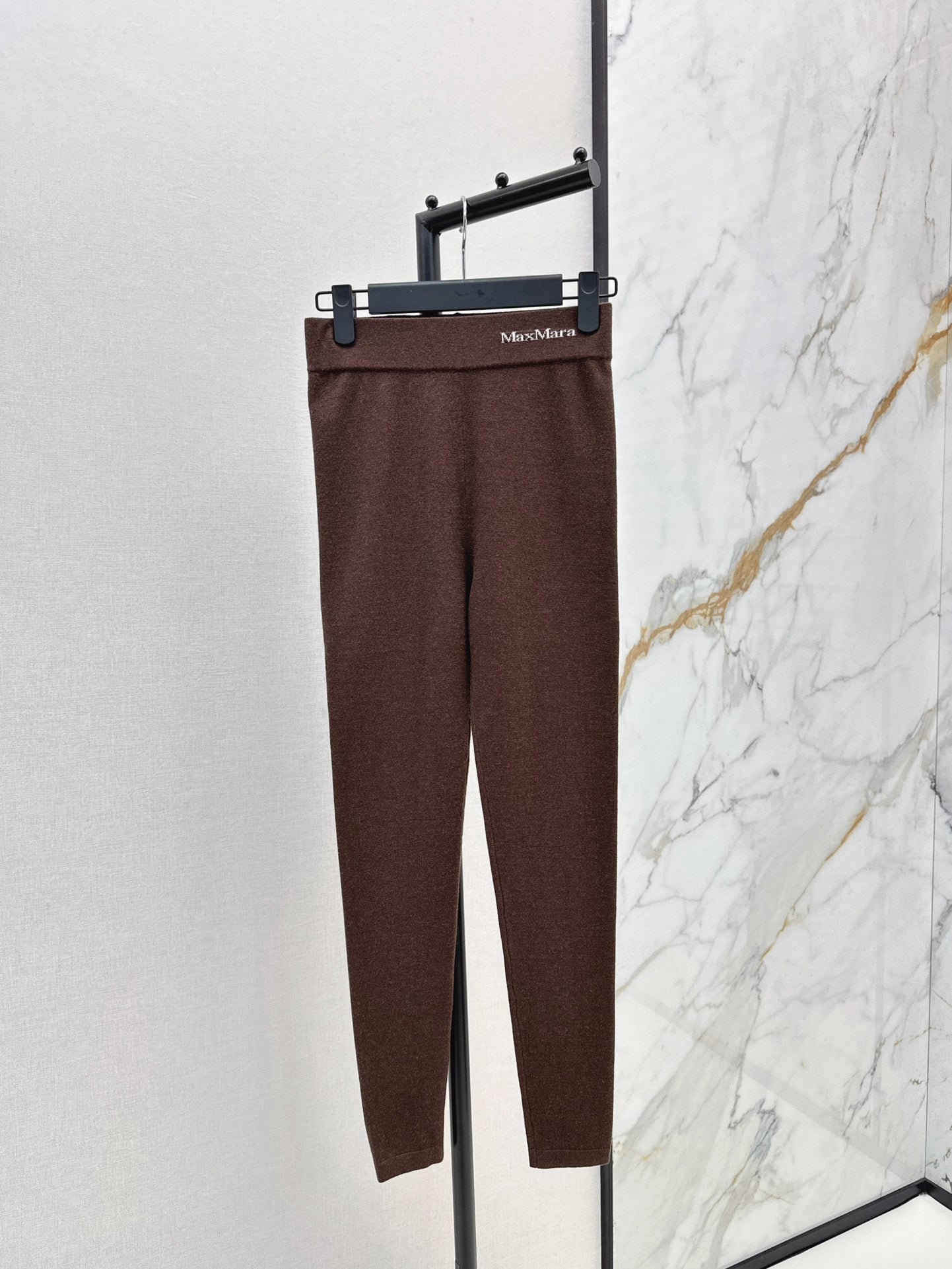 Max 25fw knitted pants