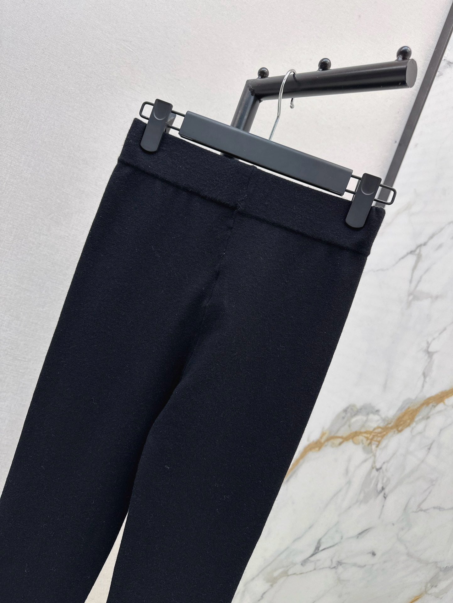 Max 25fw knitted pants
