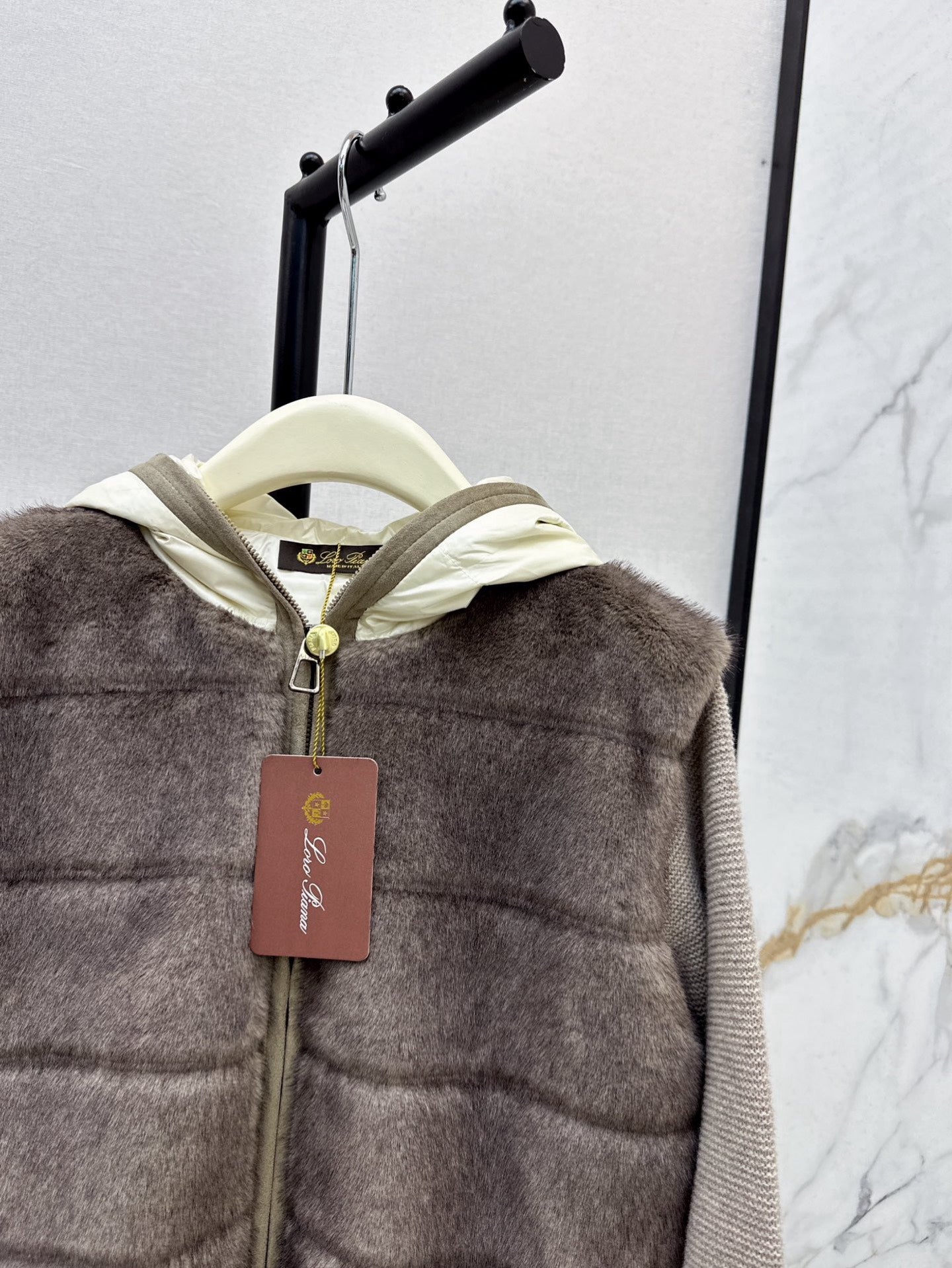 Loro 25fw hooded down jacket