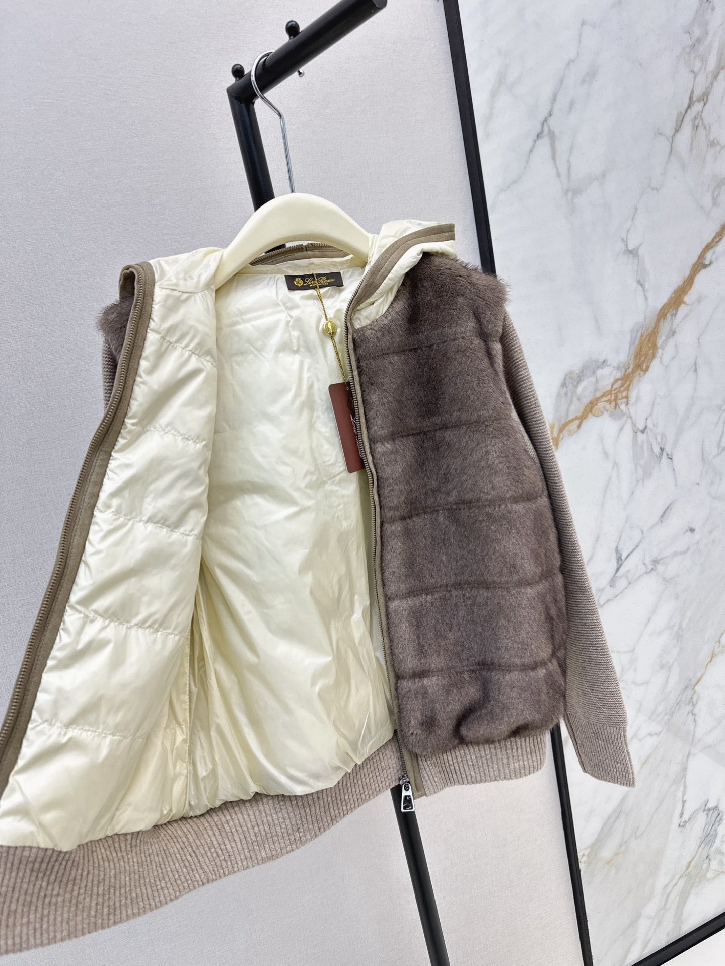 Loro 25fw hooded down jacket