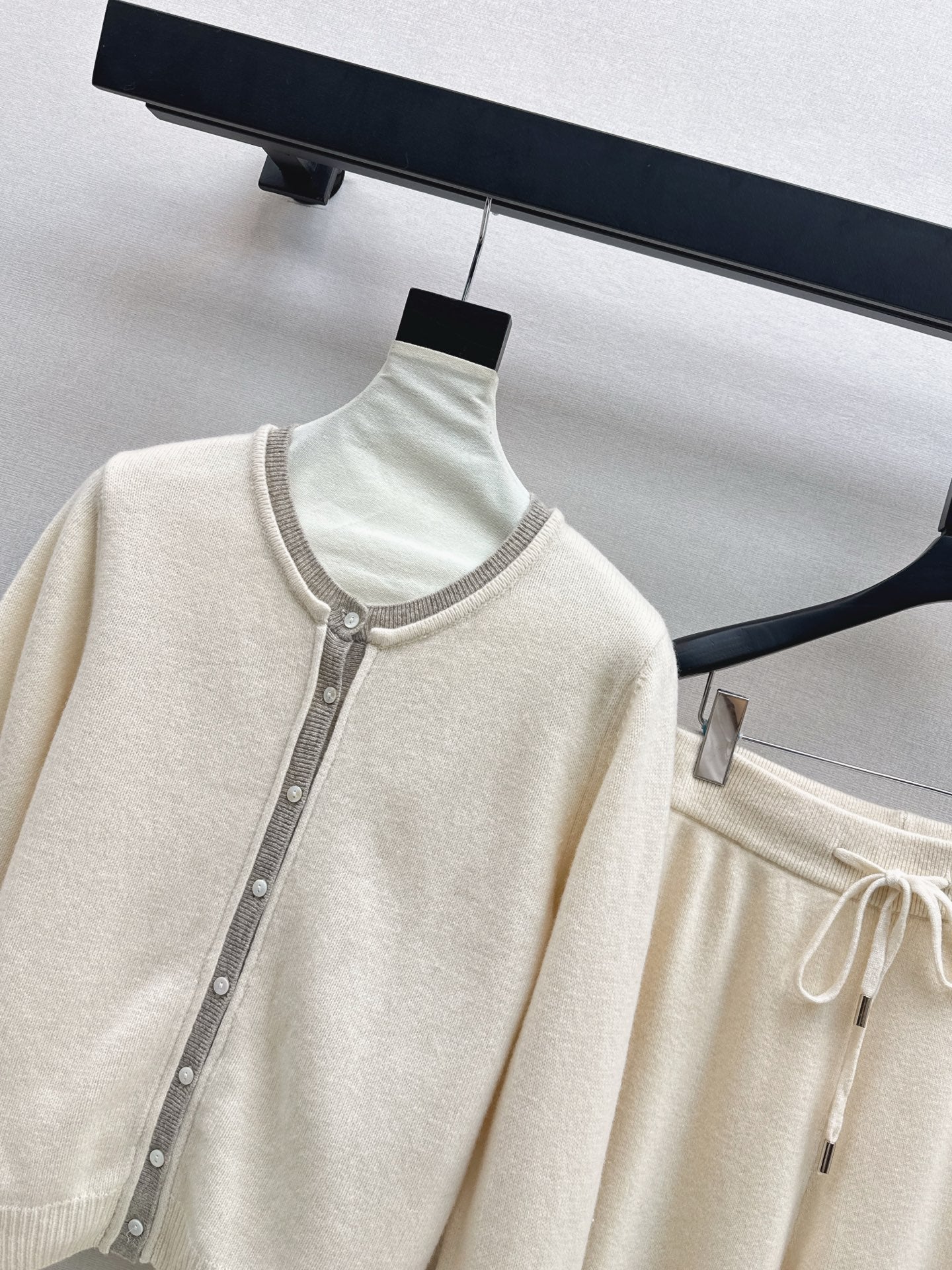 Loro 25fw knitted suit