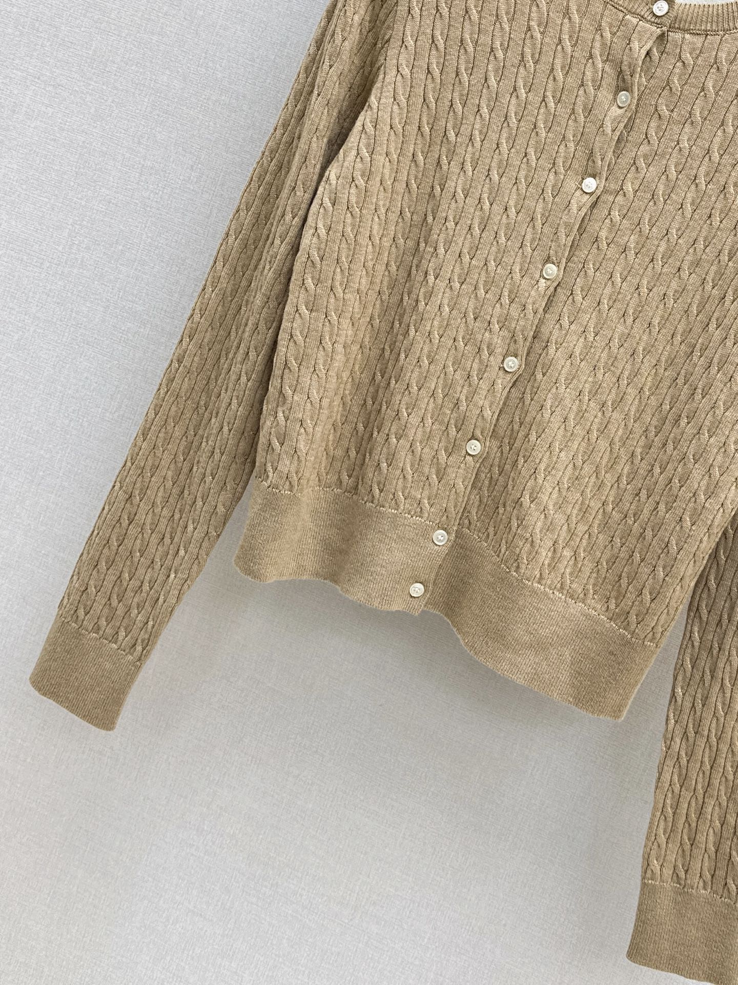 Ralp 25fw knitted cardigan