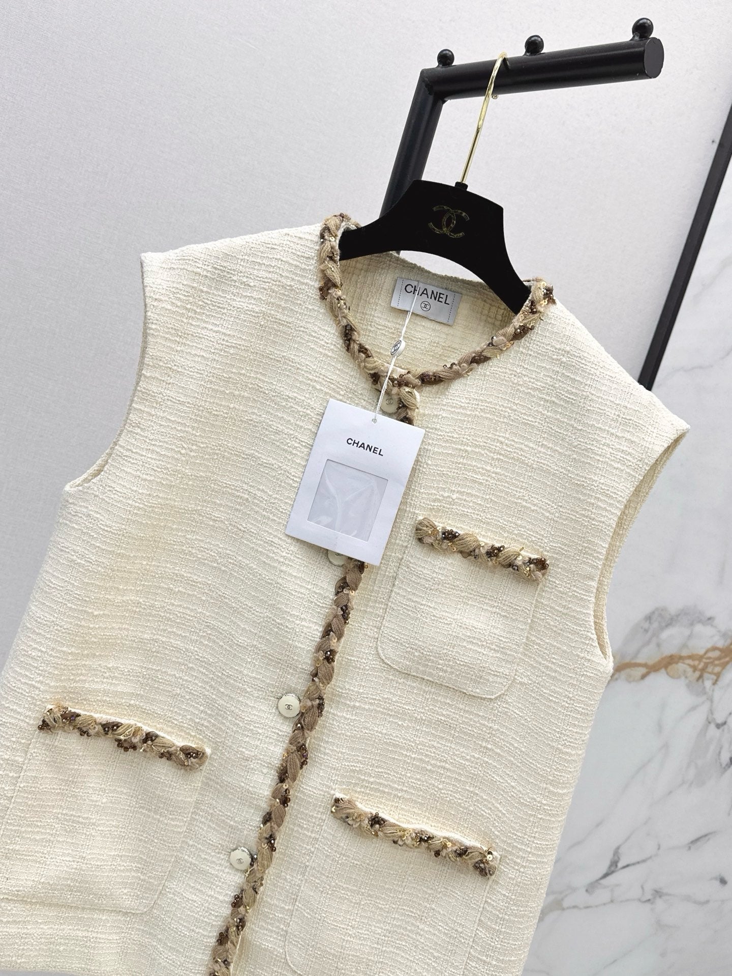 Chan 25fw woven vest