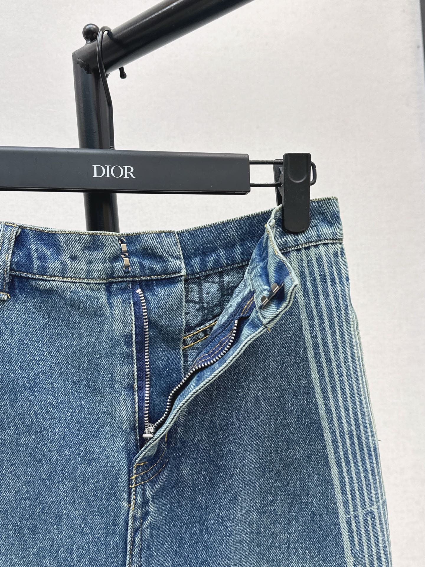 CD 25fw denim skirt