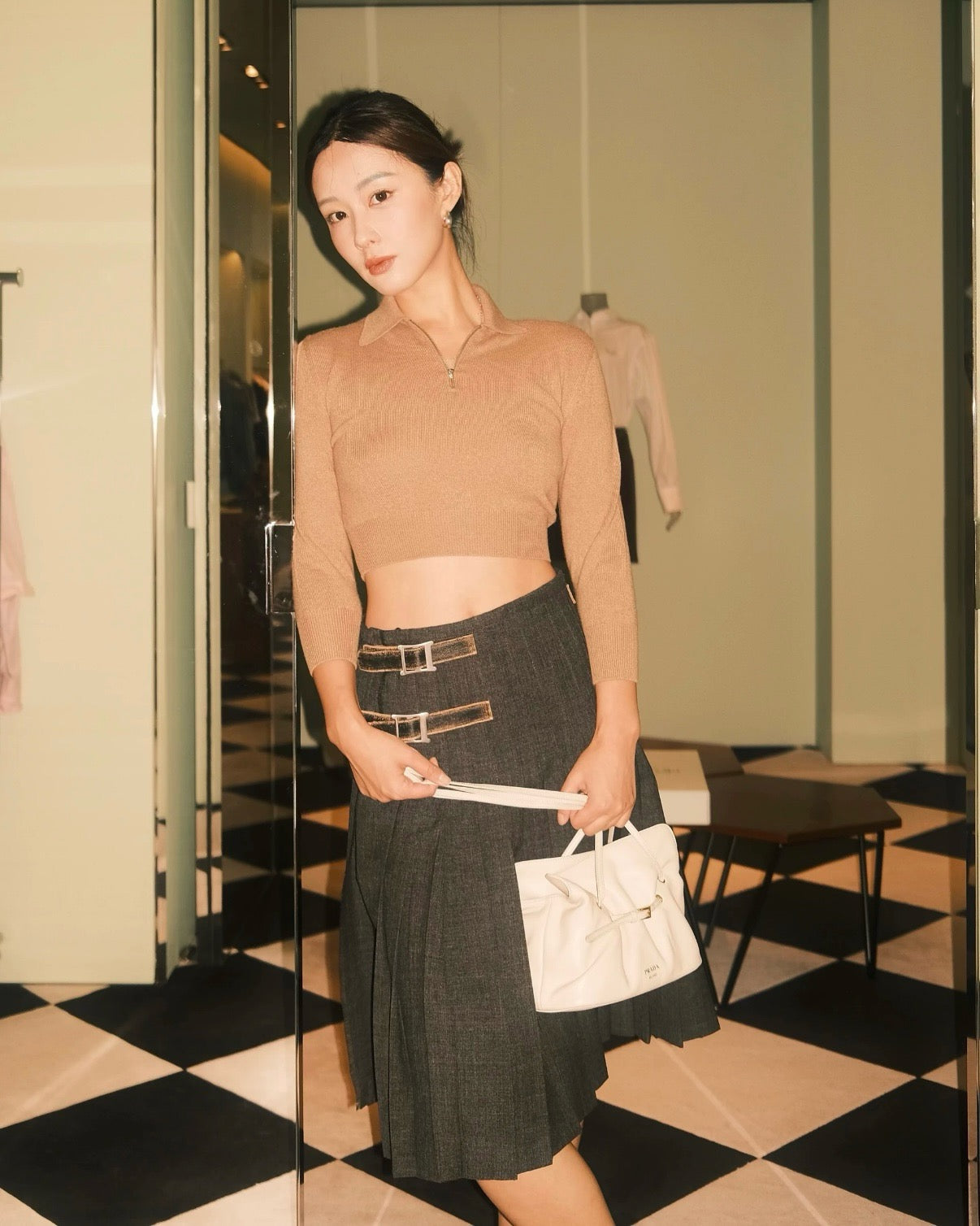 Pra 25fw lapel sweater