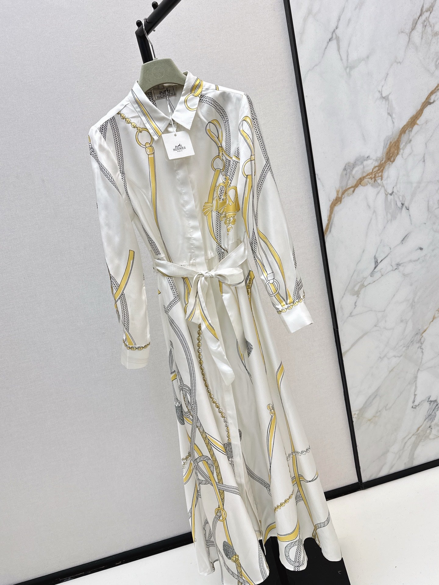 Herm 25fw silk dress