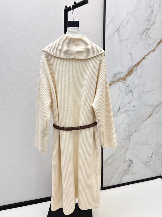 Brune 25fw knitted coat