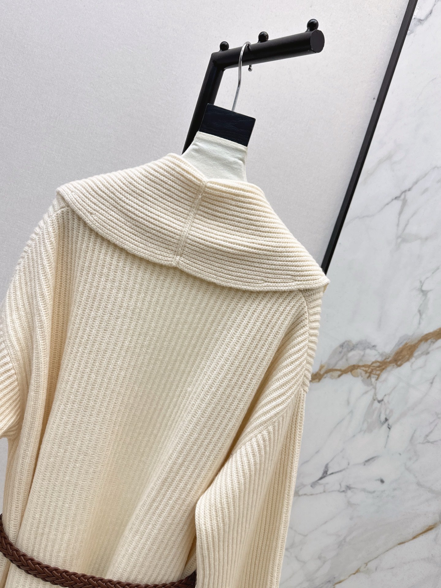 Brune 25fw knitted coat