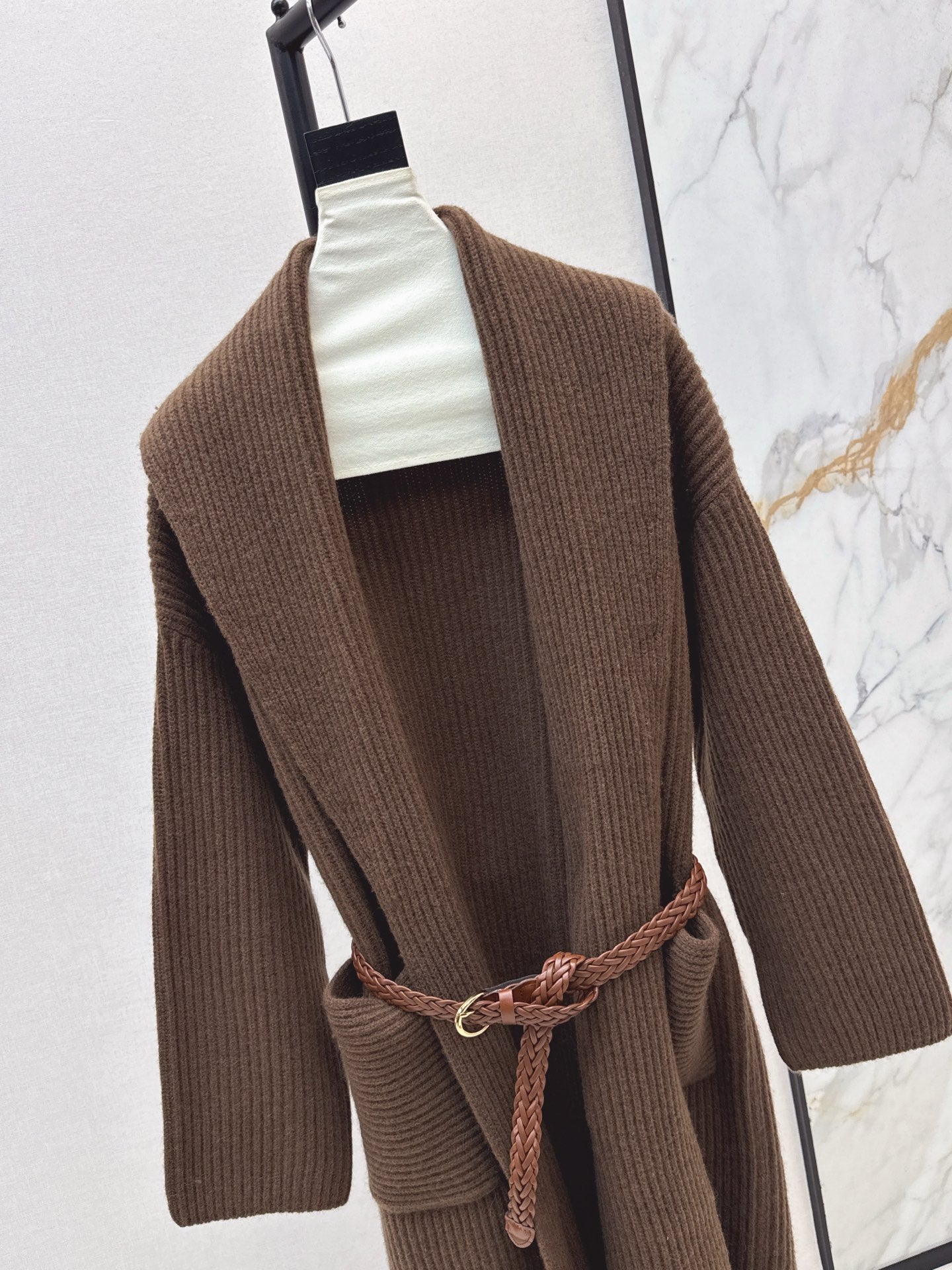 Brune 25fw knitted coat