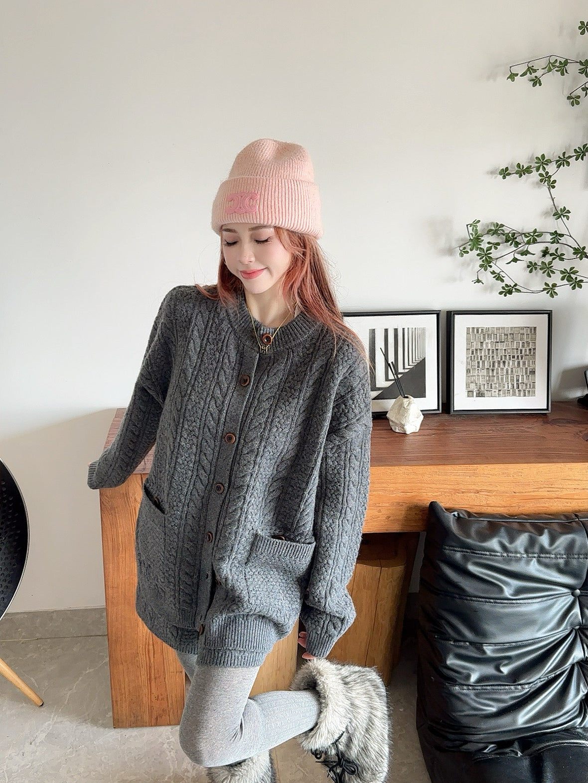 Loro 25fw cardigan short set