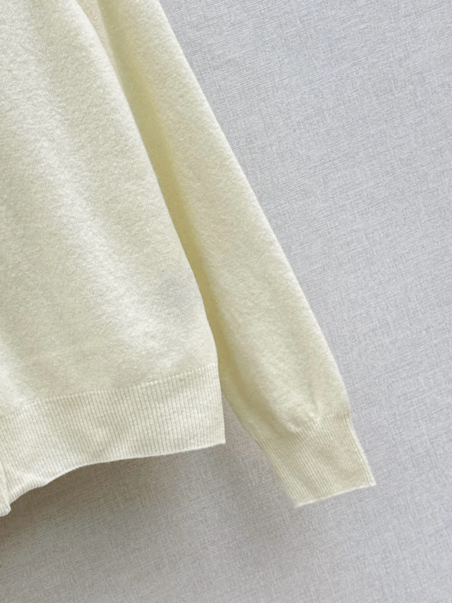 CD 25fw knitted sweatshirts