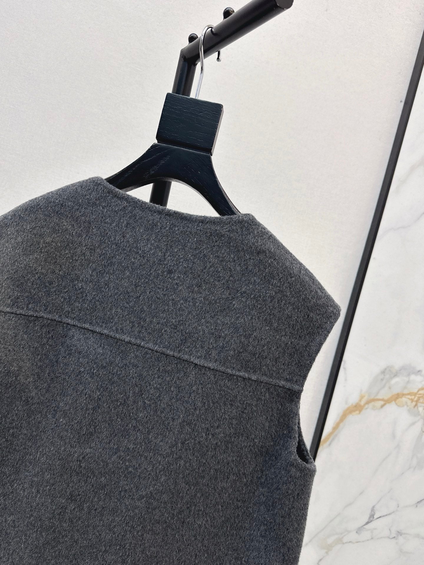 Max 25fw woolen vest