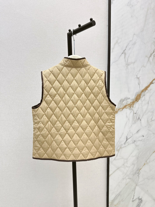 Loro 25fw padded vest