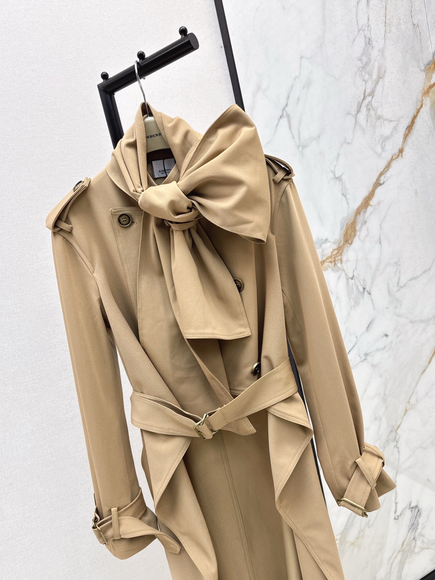 Bur 25fw trench coats